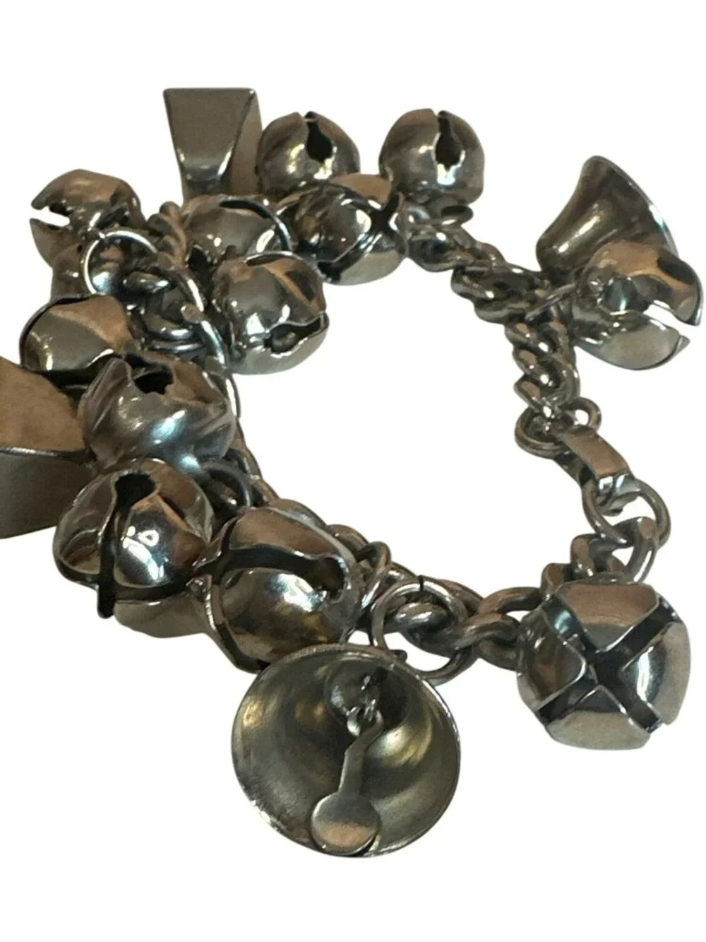 VTG Silver Tone Charm Bracelet  Jingle Bells & Geometric Shapes 7 Inches Chunky